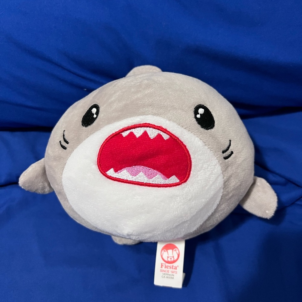 Gumballs Shark Plush – 6.5” ⭐️